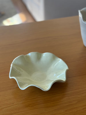 Wave fruit bowl sample