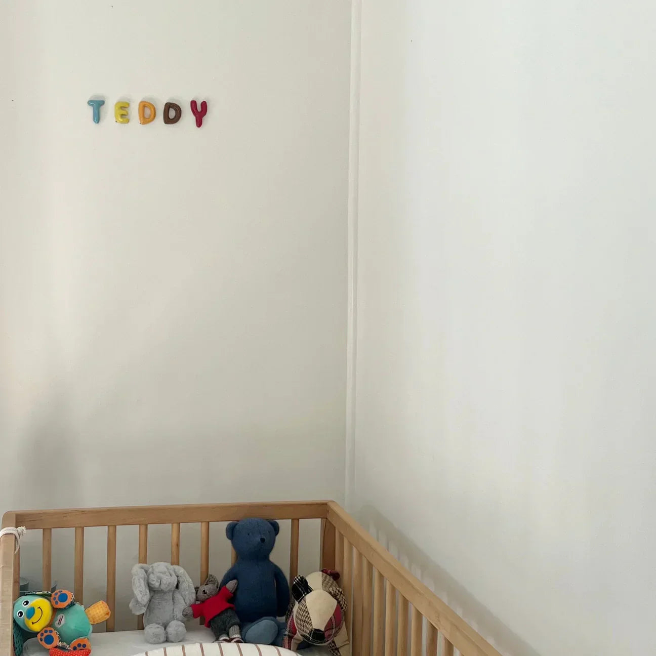 Make ceramic room letters for your nursery