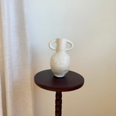 How to make a vase with handles