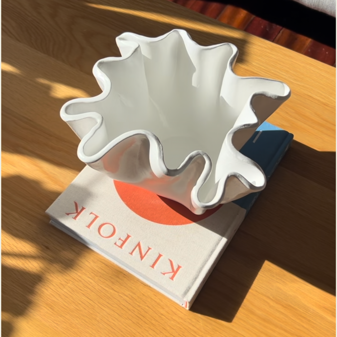 Make this wavy art sculpture for your home