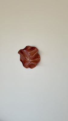 Ruffle plate 04