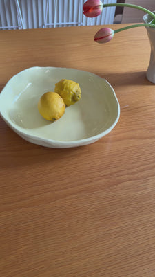 Lila salad/fruit bowl